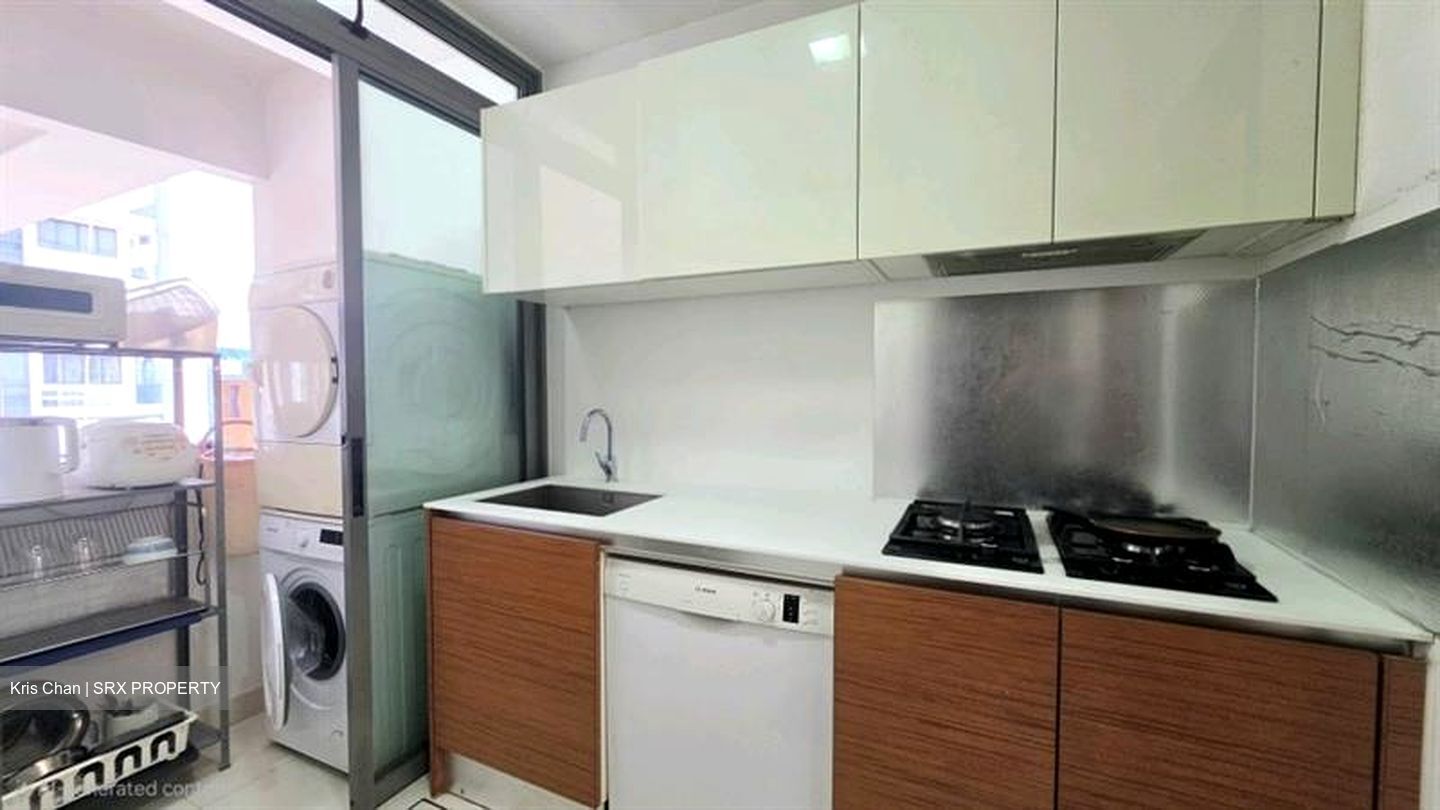 iResidences (D12), Apartment #588109311